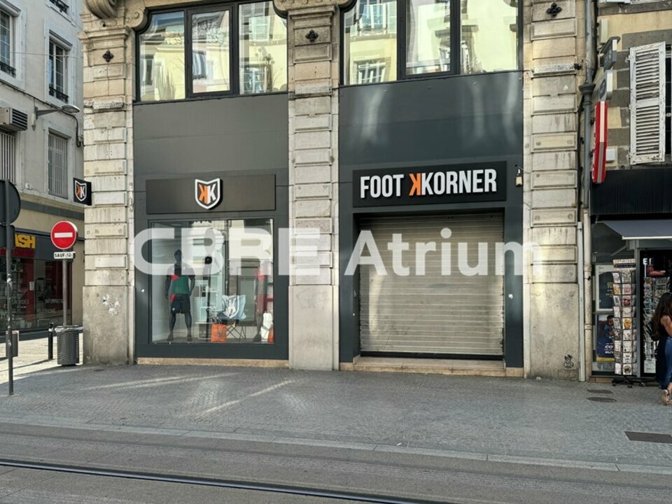ATRIUM LOCATION-LOCAL COMMERCIAL-CLERMONT_FERRAND-63