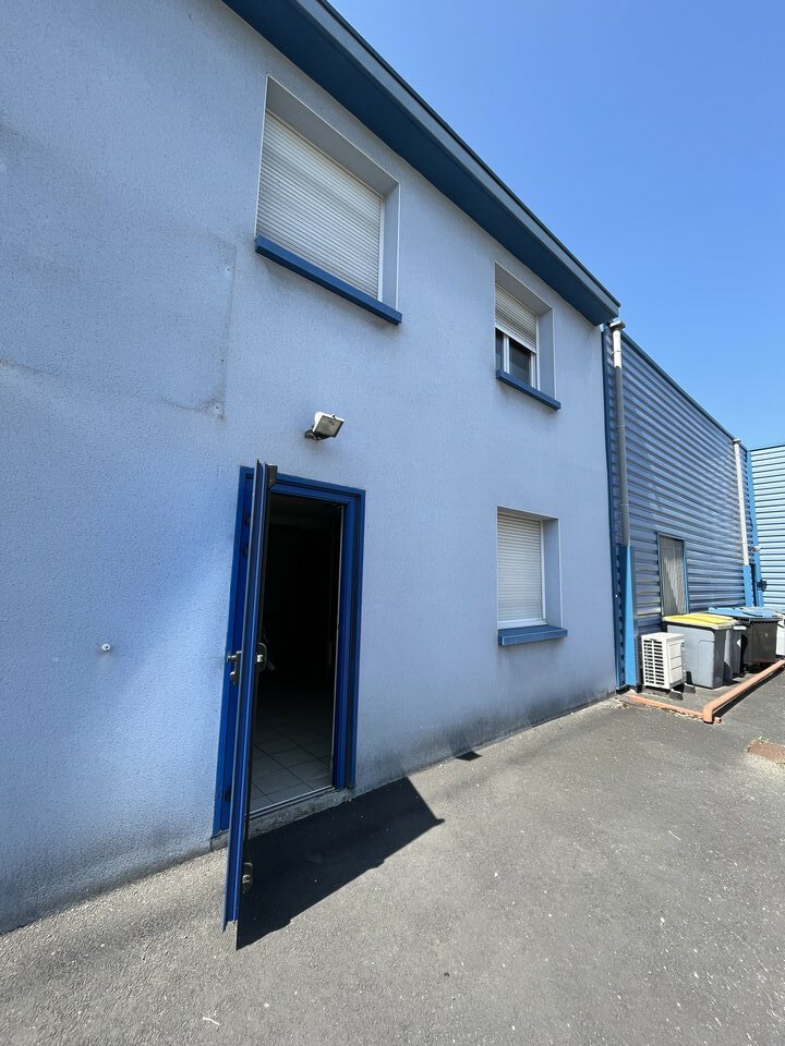 ATRIUM LOCATION-ENTREPOT-CLERMONT_FERRAND-63