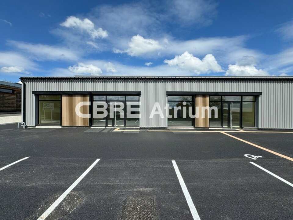 ATRIUM LOCATION-LOCAL COMMERCIAL-CUSSET-03