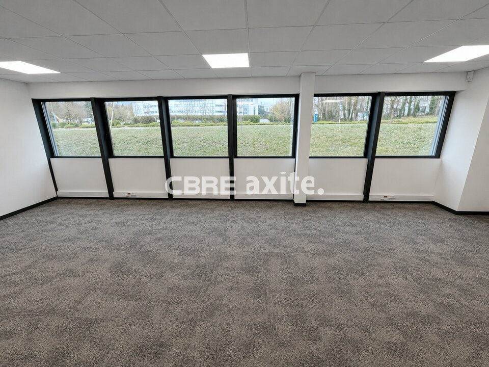 CBRE AXITE ANNECY LOCATION-BUREAUX-CHAVANOD-74
