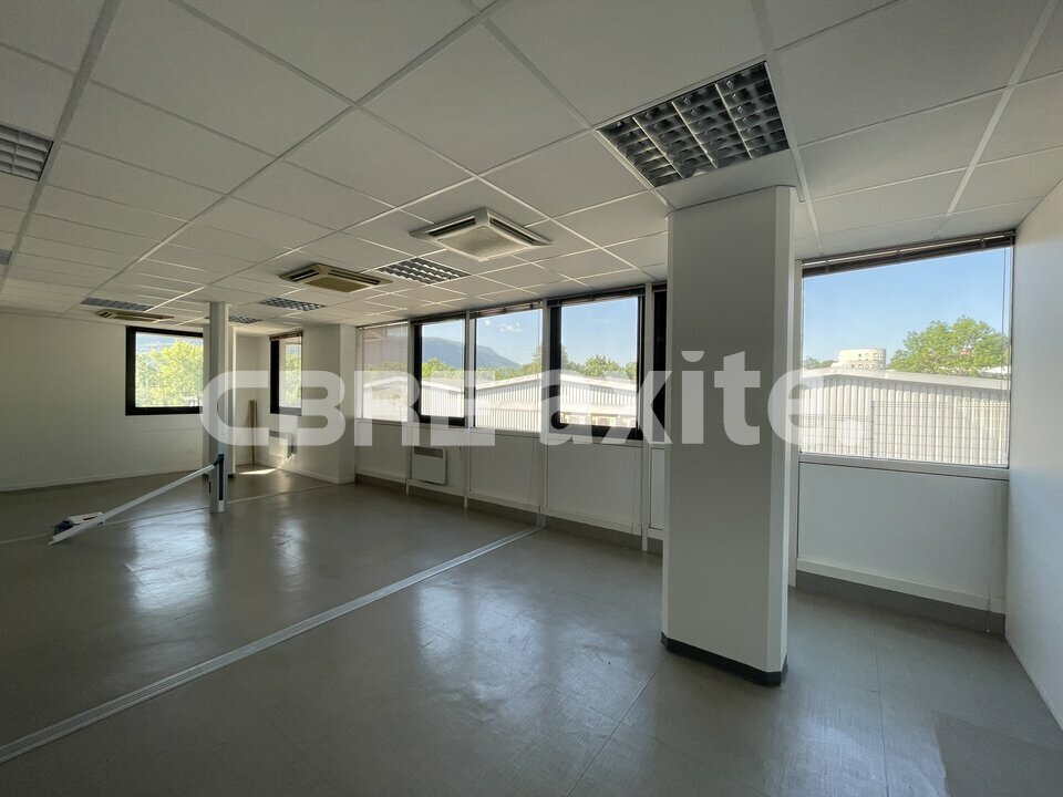 CBRE AXITE ANNECY LOCATION-BUREAUX-SEYNOD-74