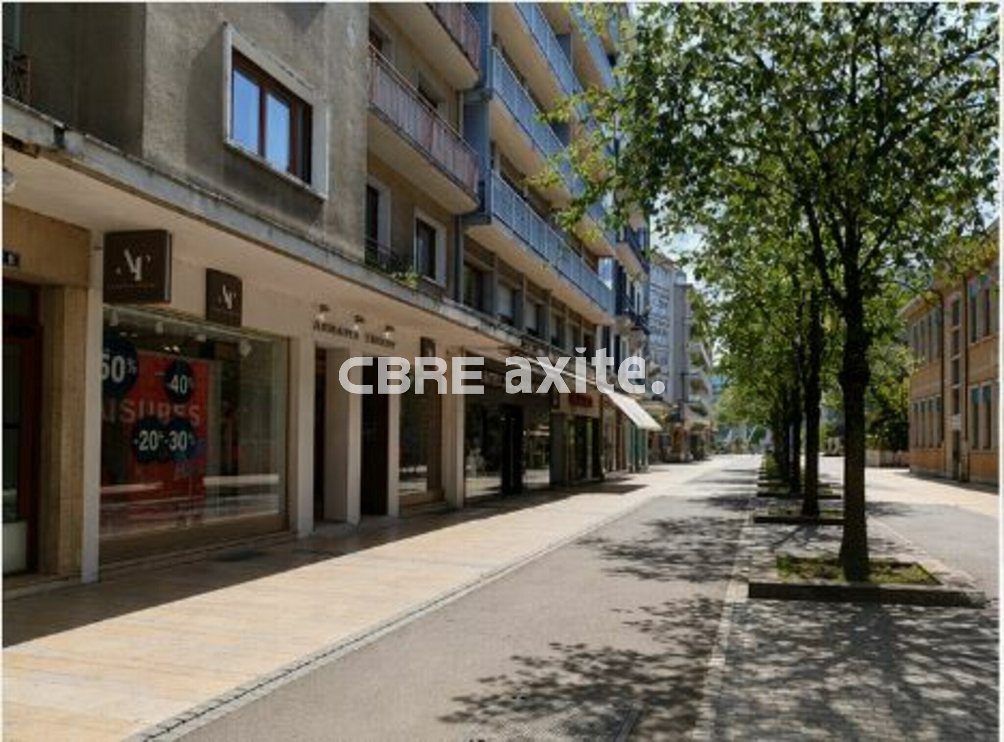 CBRE AXITE ANNECY LOCATION-LOCAL COMMERCIAL-ANNEMASSE-74