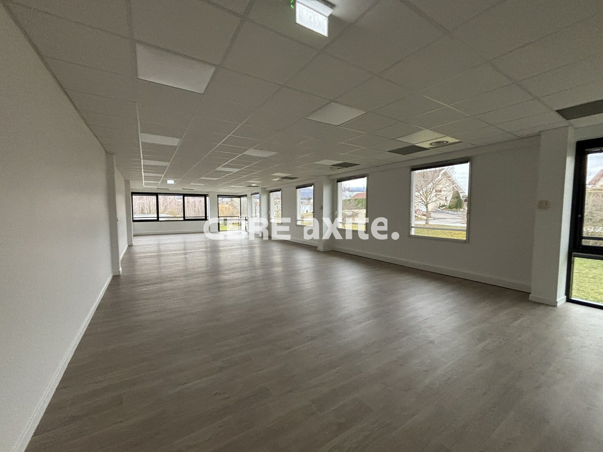 CBRE AXITE ANNECY LOCATION-BUREAUX-CHAVANOD-74