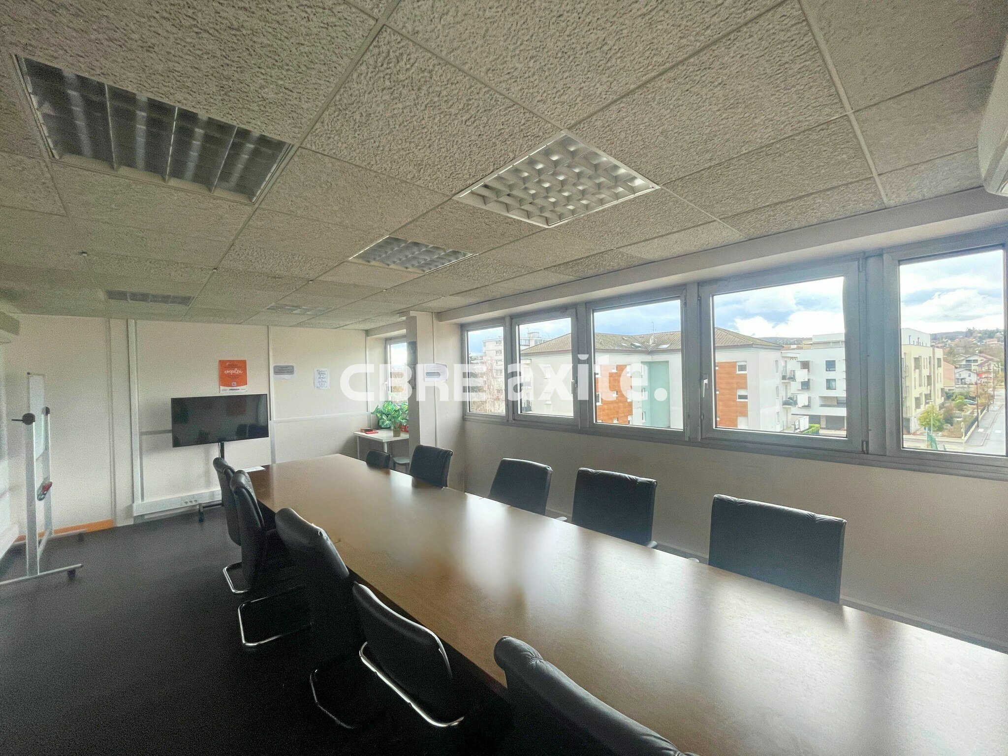 CBRE AXITE ANNECY LOCATION-BUREAUX-MEYTHET-74