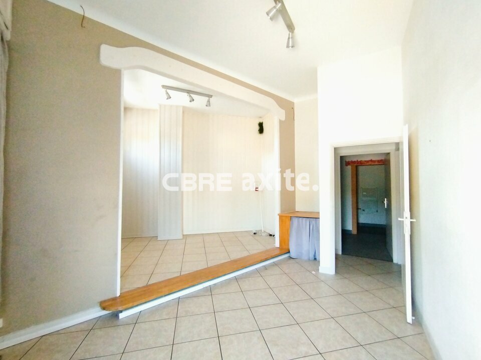CBRE AXITE ANNECY LOCATION-LOCAL COMMERCIAL-SEYNOD-74