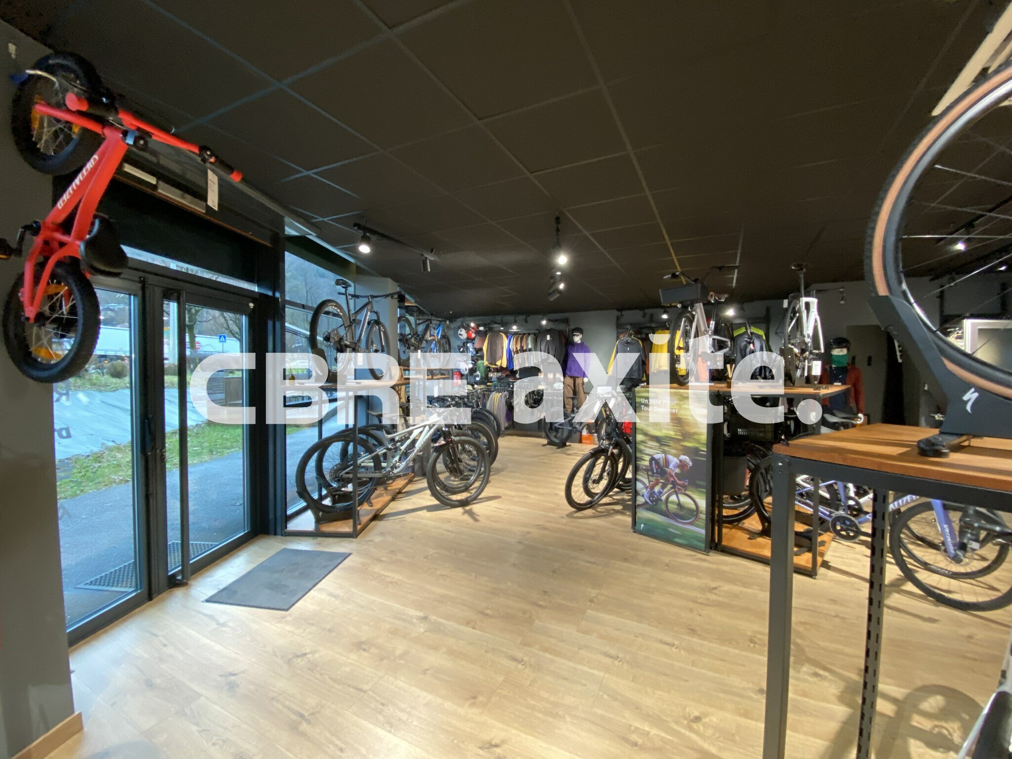CBRE AXITE ANNECY LOCATION-LOCAL COMMERCIAL-MARNAZ-74