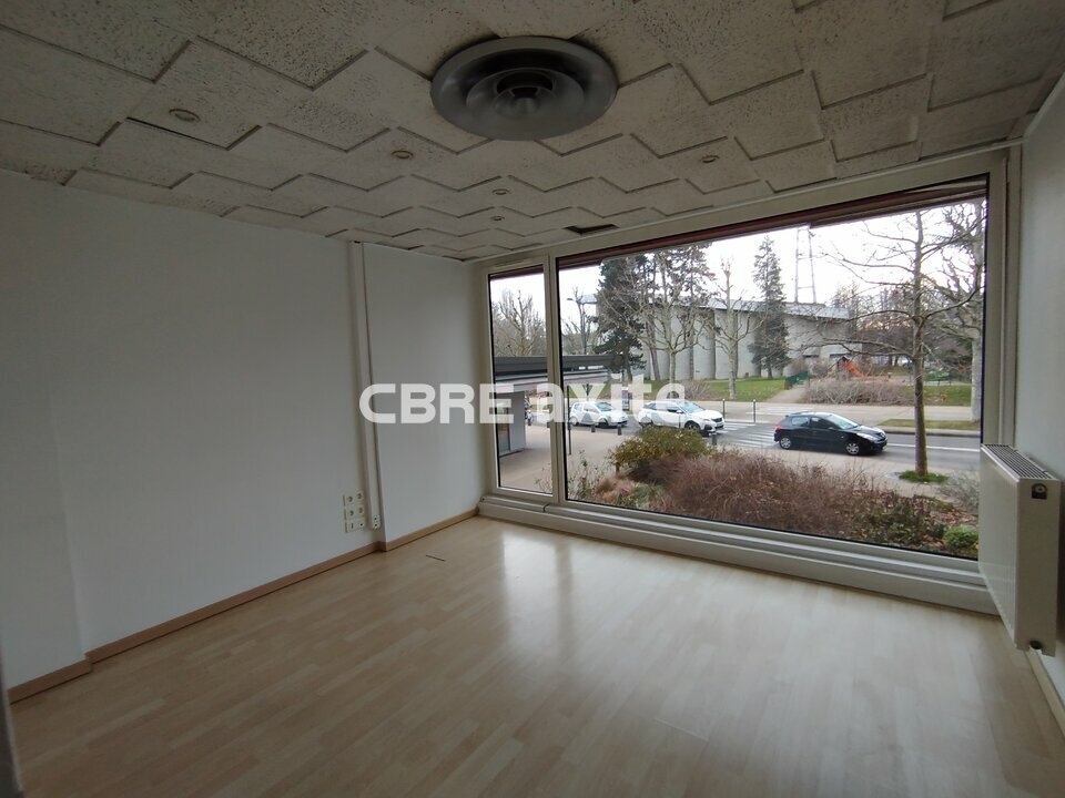 CBRE AXITE ANNECY VENTE-LOCAL COMMERCIAL-ANNECY-74