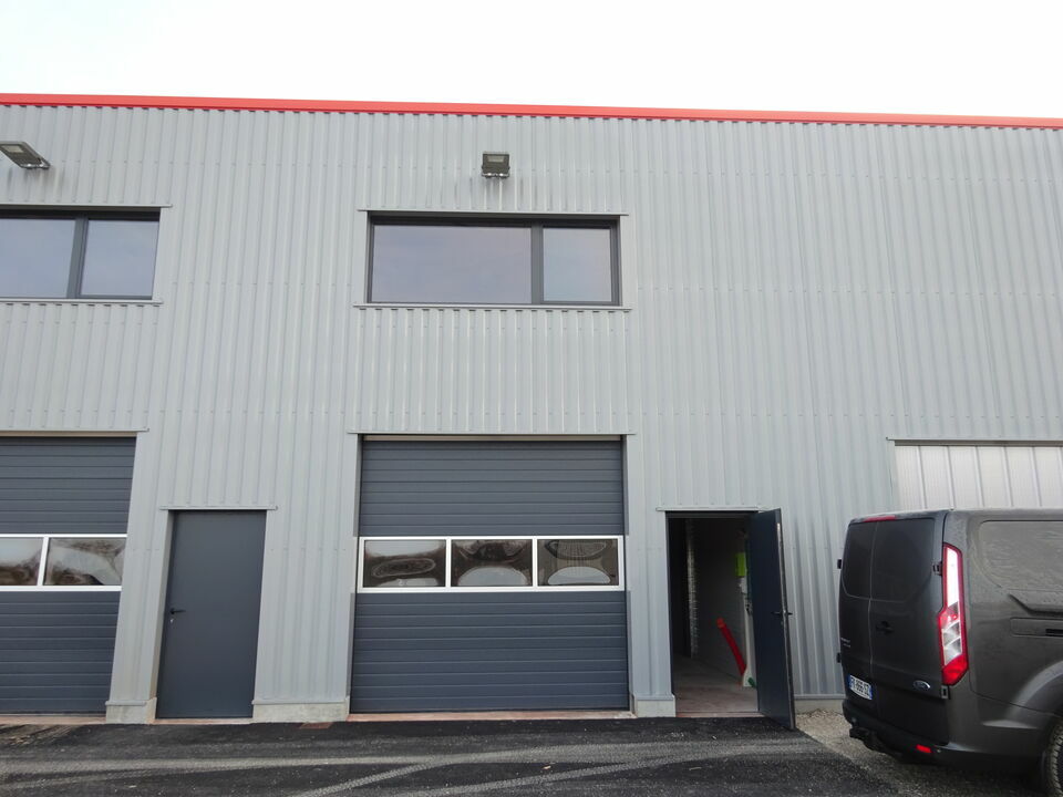 CBRE AXITE ANNECY LOCATION-LOCAL D'ACTIVITE-PRESILLY-74
