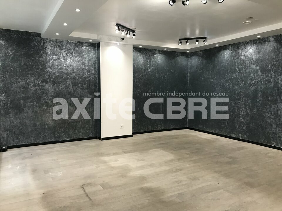 CBRE AXITE ANNECY LOCATION-LOCAL COMMERCIAL-ANNEMASSE-74