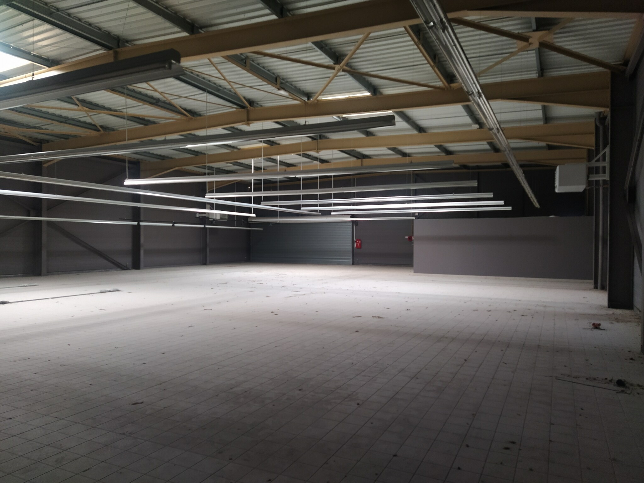 CBRE AXITE ANNECY LOCATION-LOCAL COMMERCIAL-RUMILLY-74