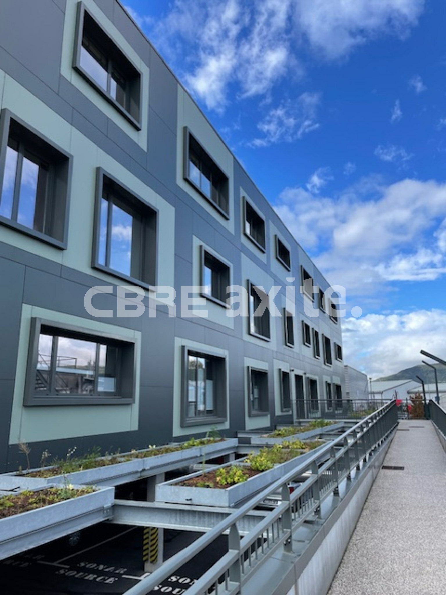 CBRE AXITE ANNECY LOCATION-BUREAUX-PRINGY-74
