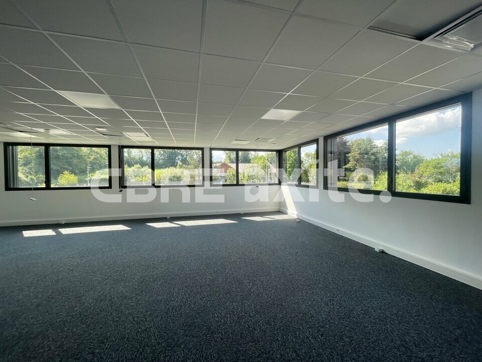 CBRE AXITE ANNECY LOCATION-BUREAUX-CHAVANOD-74