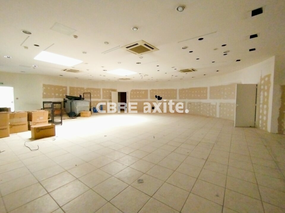 CBRE AXITE ANNECY LOCATION-LOCAL COMMERCIAL-ANNEMASSE-74