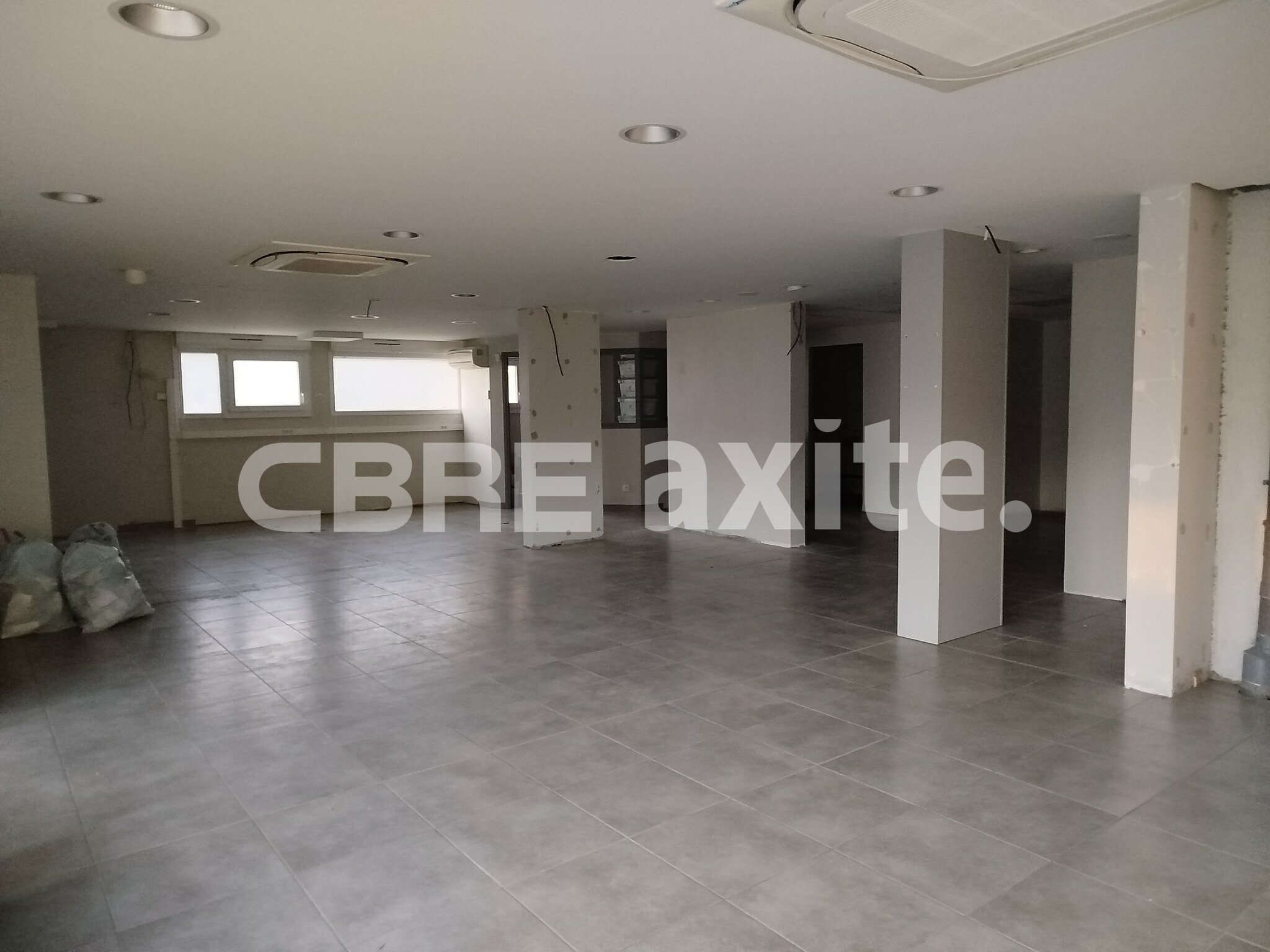 CBRE AXITE ANNECY LOCATION-LOCAL COMMERCIAL-ARGONAY-74