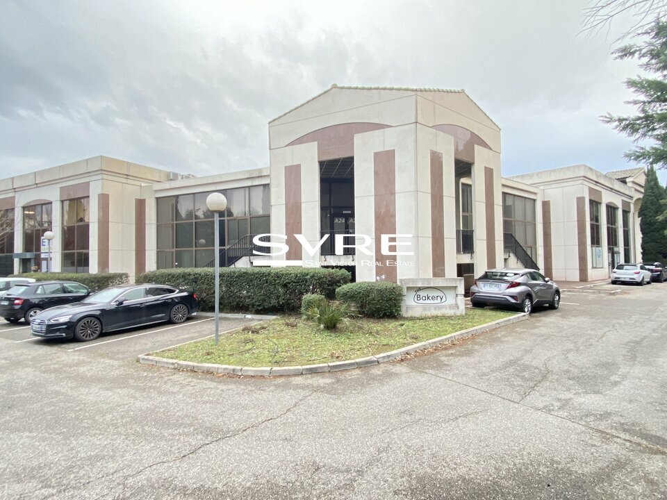 SVRE LOCATION-BUREAUX-GEMENOS-13