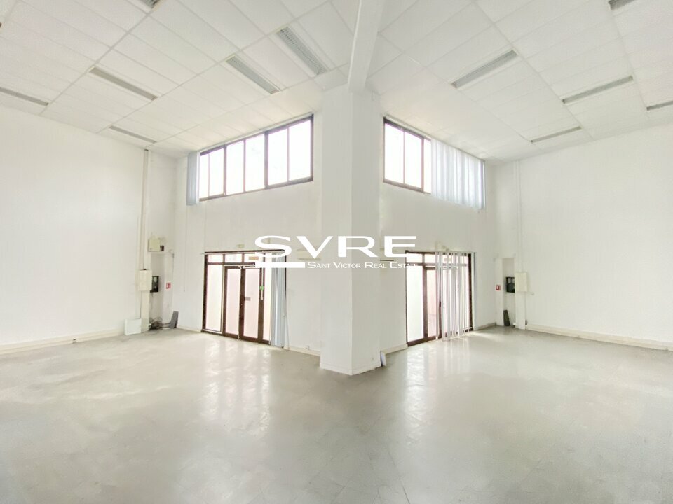 SVRE LOCATION-LOCAL D'ACTIVITE-GEMENOS-13