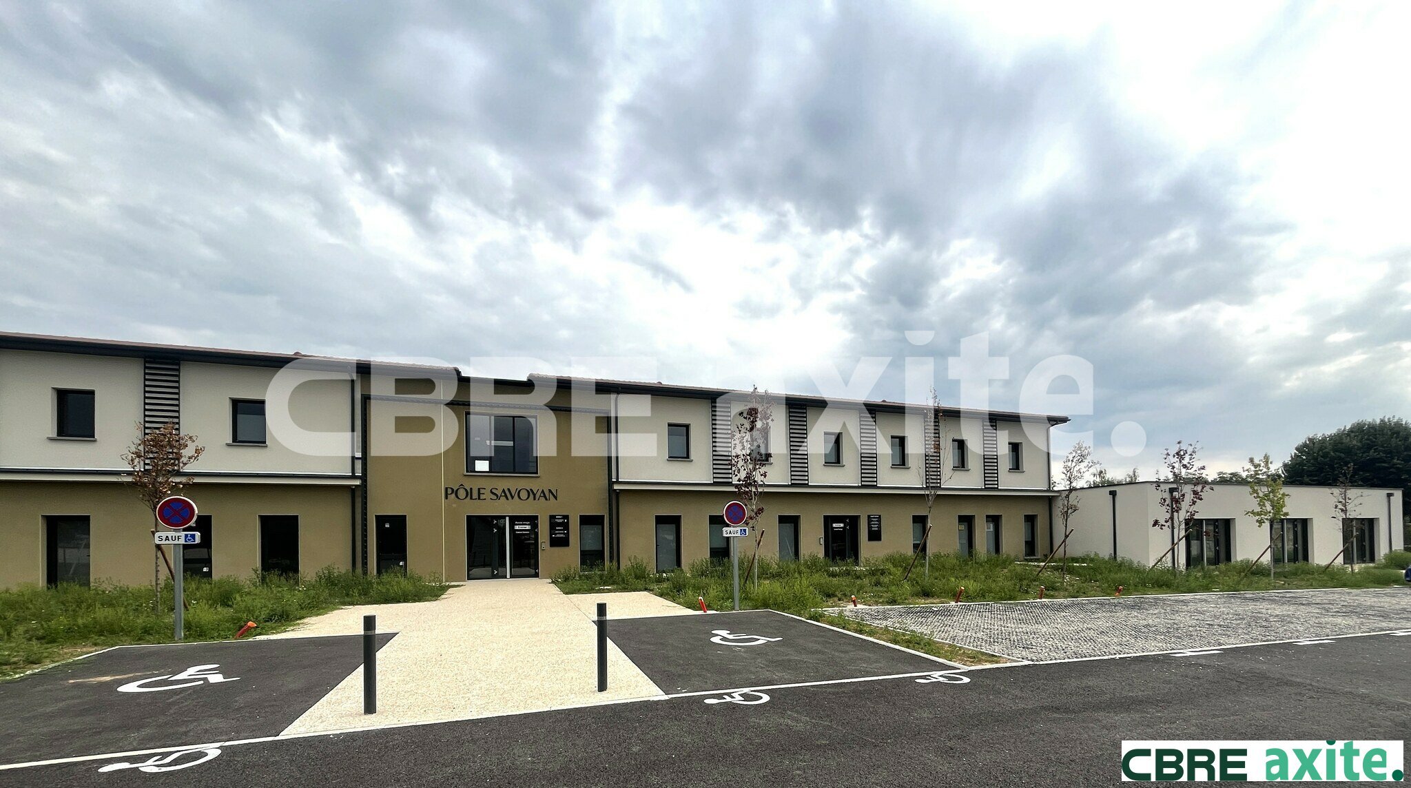 CBRE AXITE BOURGOIN VENTE-BUREAUX-HEYRIEUX-38