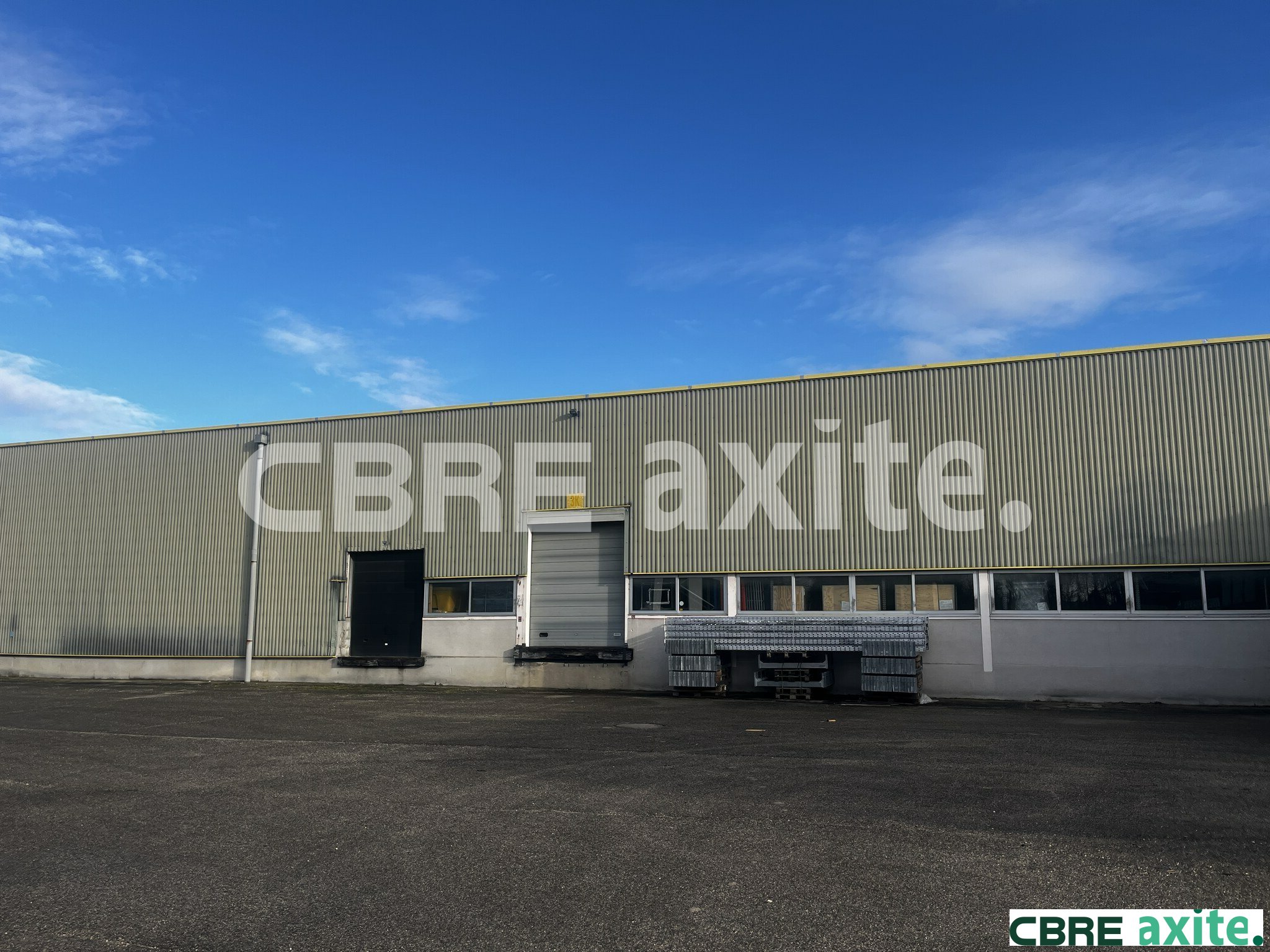 CBRE AXITE BOURGOIN VENTE-LOCAL D'ACTIVITE-CREMIEU-38