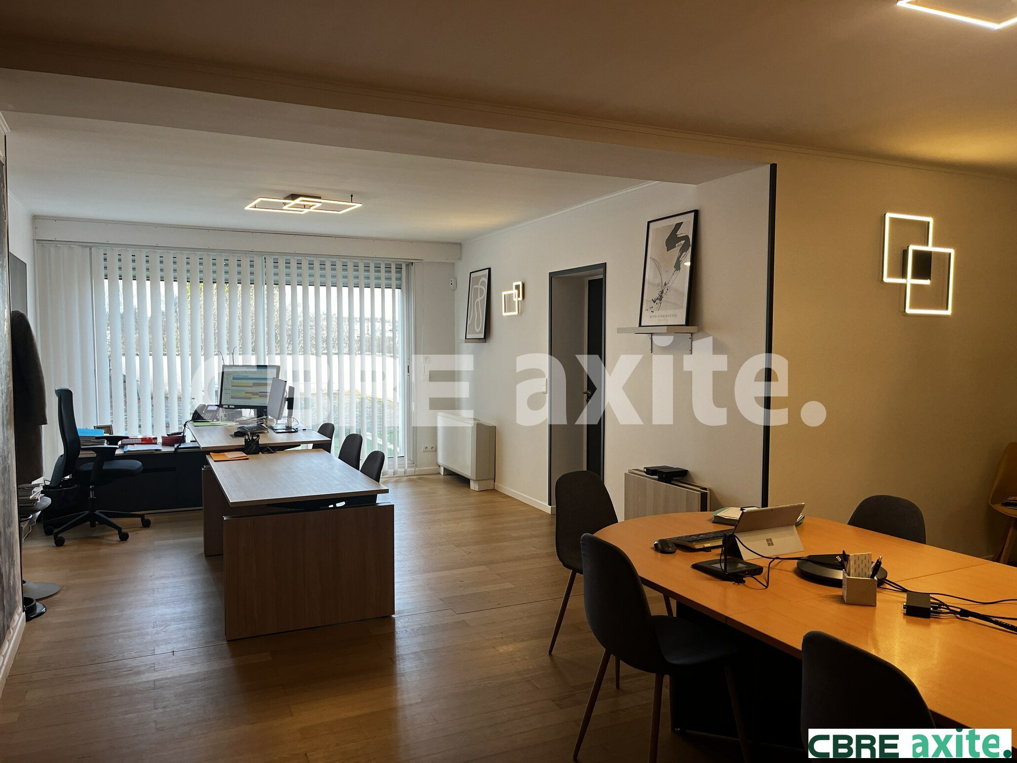 CBRE AXITE BOURGOIN VENTE-BUREAUX-LES_ABRETS_EN_DAUPHINE-38