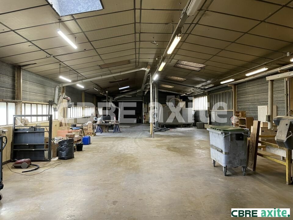 CBRE AXITE BOURGOIN VENTE-LOCAL D'ACTIVITE-NIVOLAS_VERMELLE-38