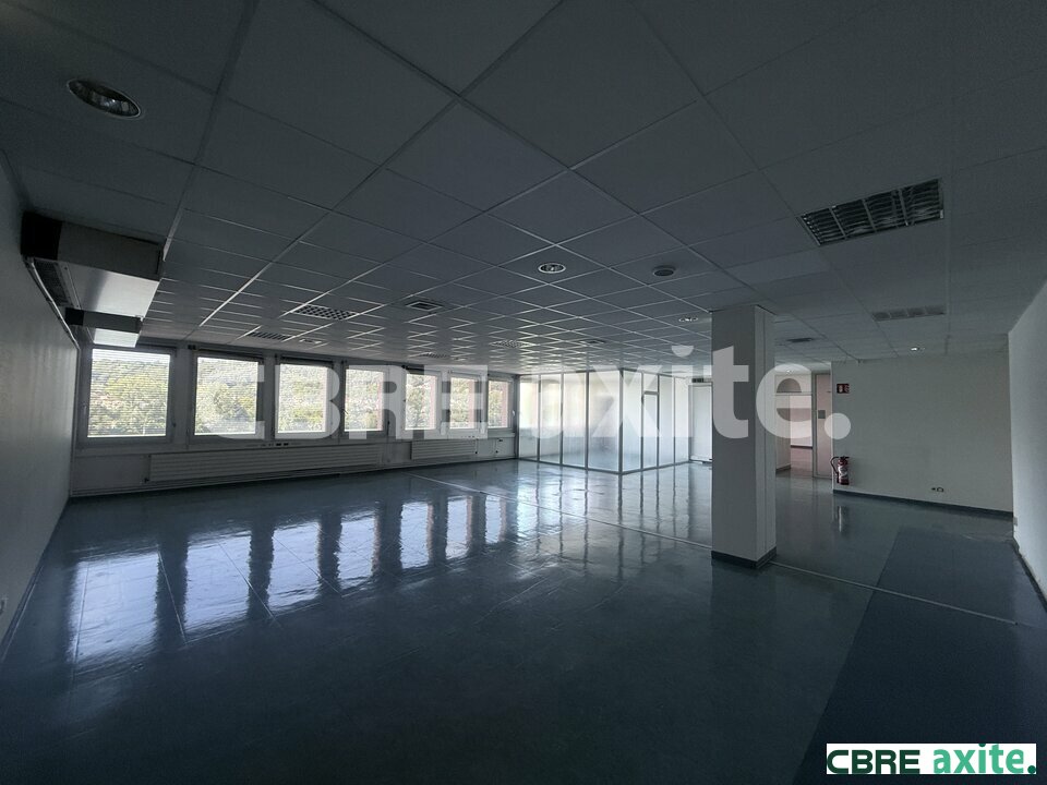 CBRE AXITE BOURGOIN VENTE-BUREAUX-VIENNE-38