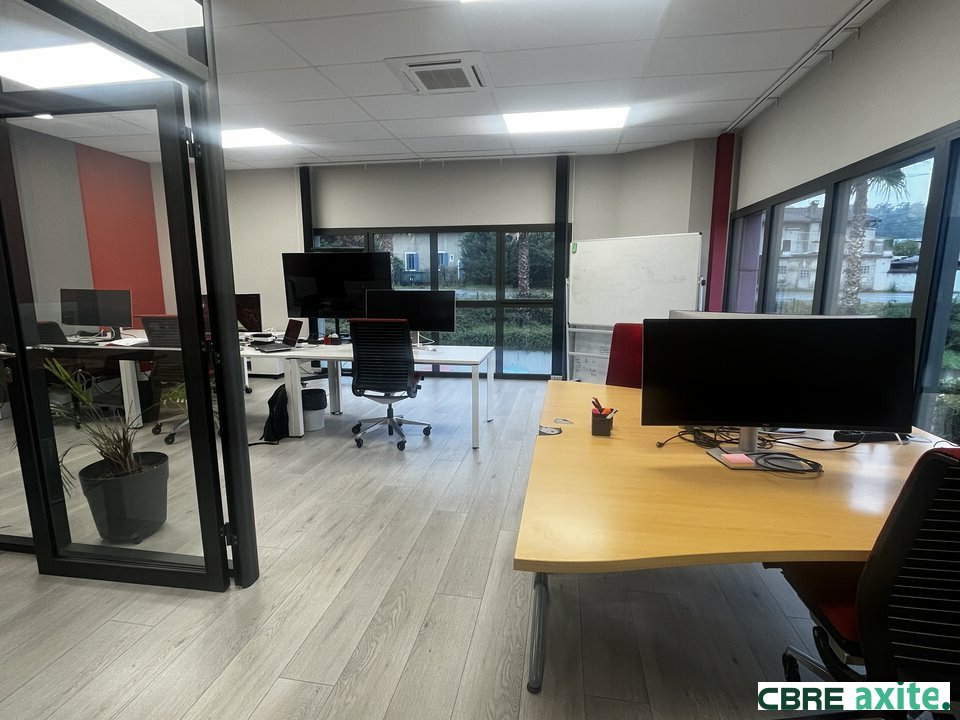 CBRE AXITE BOURGOIN VENTE-BUREAUX-BOURGOIN_JALLIEU-38