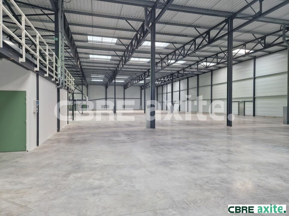 CBRE AXITE BOURGOIN LOCATION-LOCAL D'ACTIVITE-SAINT_QUENTIN_FALLAVIER-38
