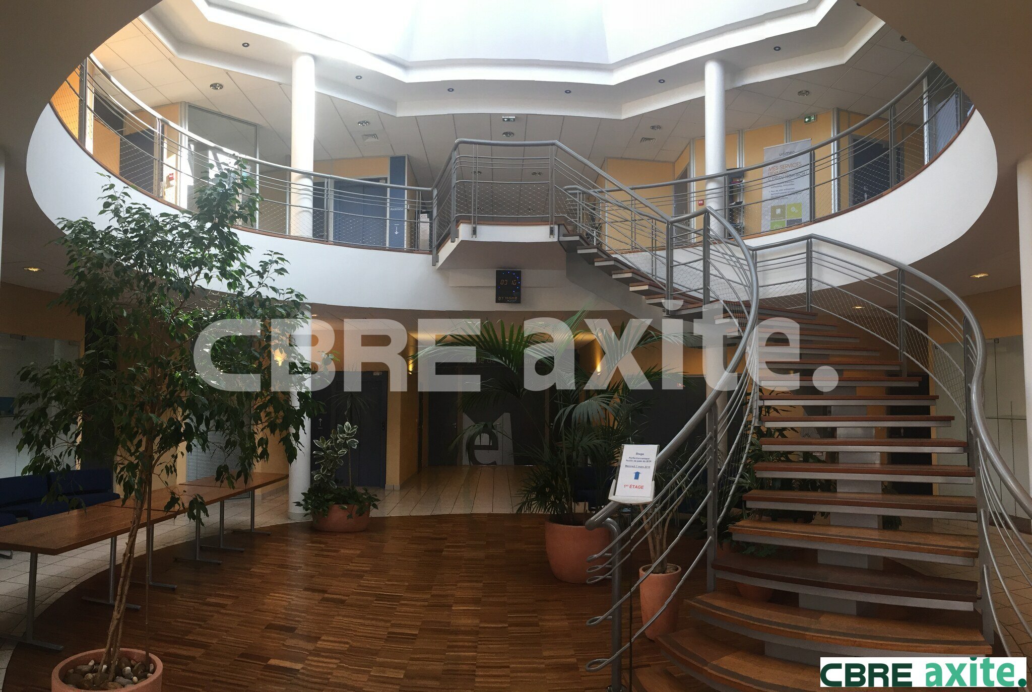 CBRE AXITE BOURGOIN LOCATION-BUREAUX-VILLEFONTAINE-38