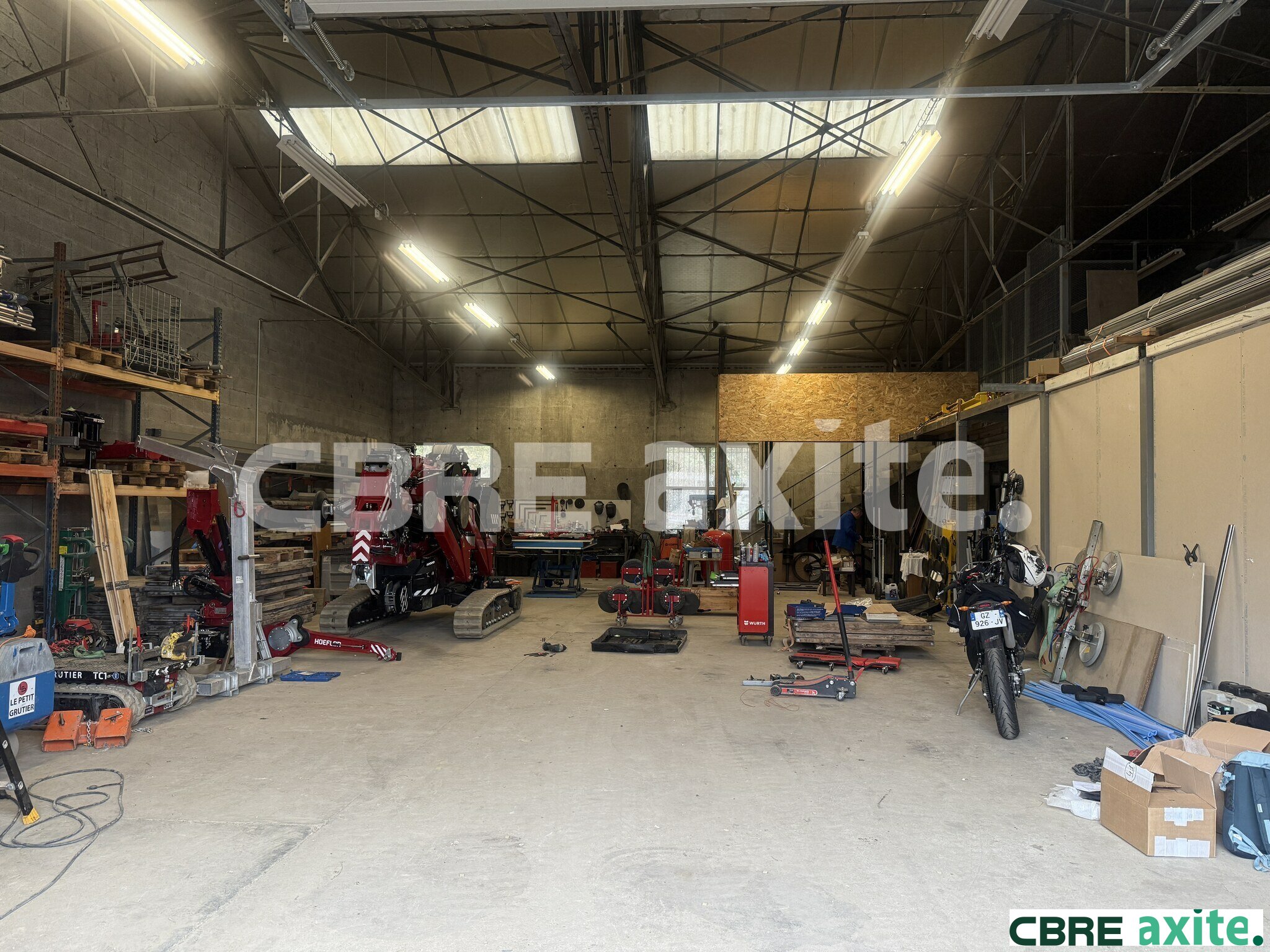 CBRE AXITE BOURGOIN LOCATION-LOCAL D'ACTIVITE-BOURGOIN_JALLIEU-38