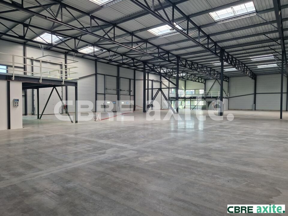 CBRE AXITE BOURGOIN LOCATION-LOCAL D'ACTIVITE-SAINT_QUENTIN_FALLAVIER-38