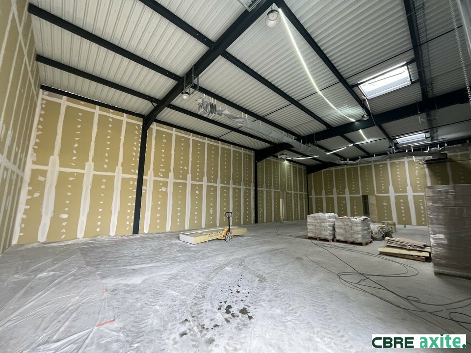 CBRE AXITE BOURGOIN LOCATION-LOCAL D'ACTIVITE-JANNEYRIAS-38