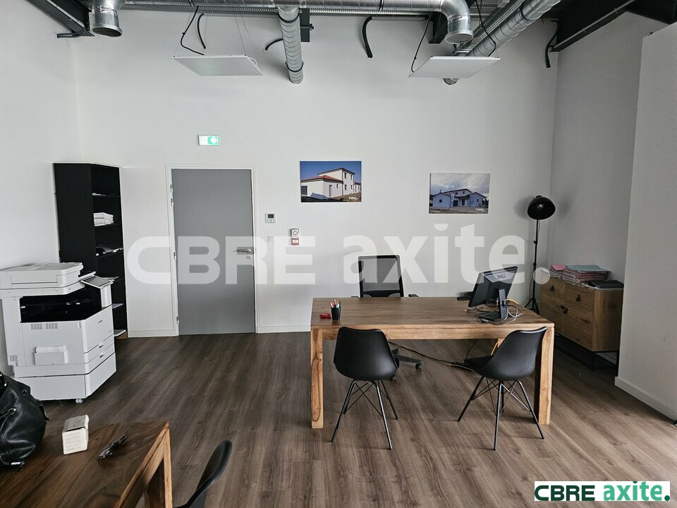 CBRE AXITE BOURGOIN LOCATION-BUREAUX-CHASSE_SUR_RHONE-38