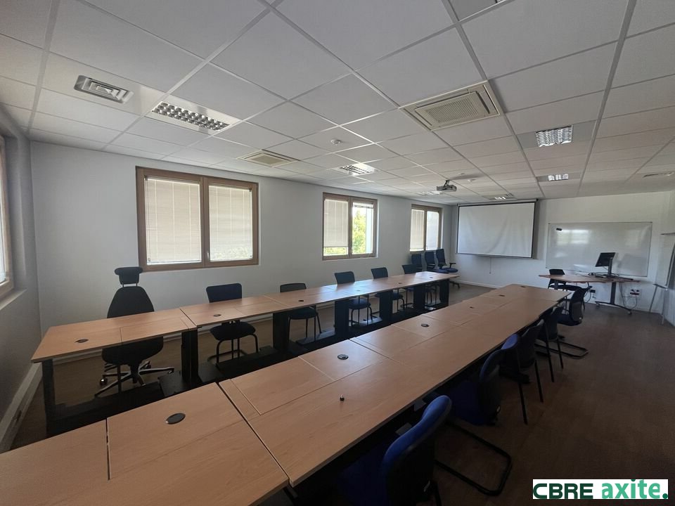 CBRE AXITE BOURGOIN LOCATION-BUREAUX-BOURGOIN_JALLIEU-38