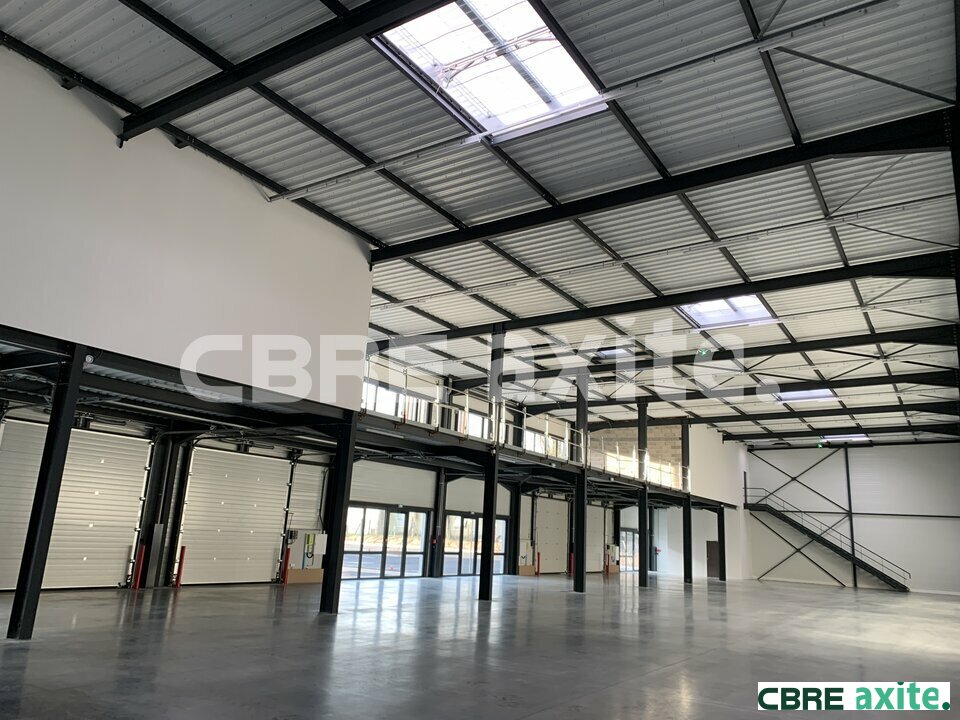CBRE AXITE BOURGOIN LOCATION-LOCAL D'ACTIVITE-SAINT_QUENTIN_FALLAVIER-38