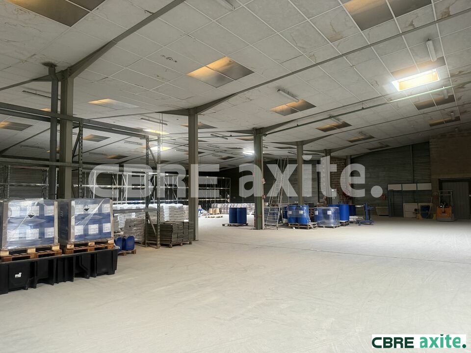 CBRE AXITE BOURGOIN LOCATION-ENTREPOT-SAINT-QUENTIN-FALLAVIER-38