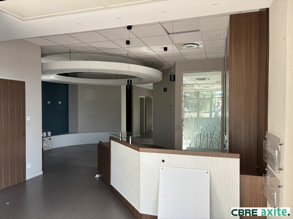 CBRE AXITE BOURGOIN LOCATION-LOCAL COMMERCIAL-L'ISLE-D'ABEAU-38