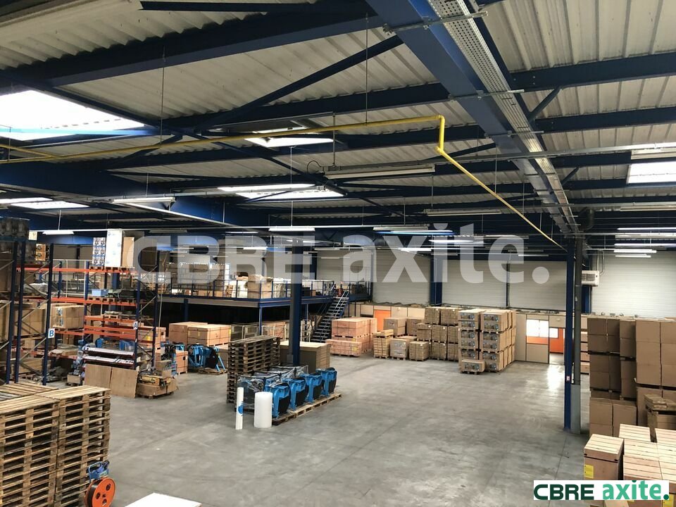 CBRE AXITE BOURGOIN VENTE-ENTREPOT-SAINT-CLAIR-DE-LA-TOUR-38