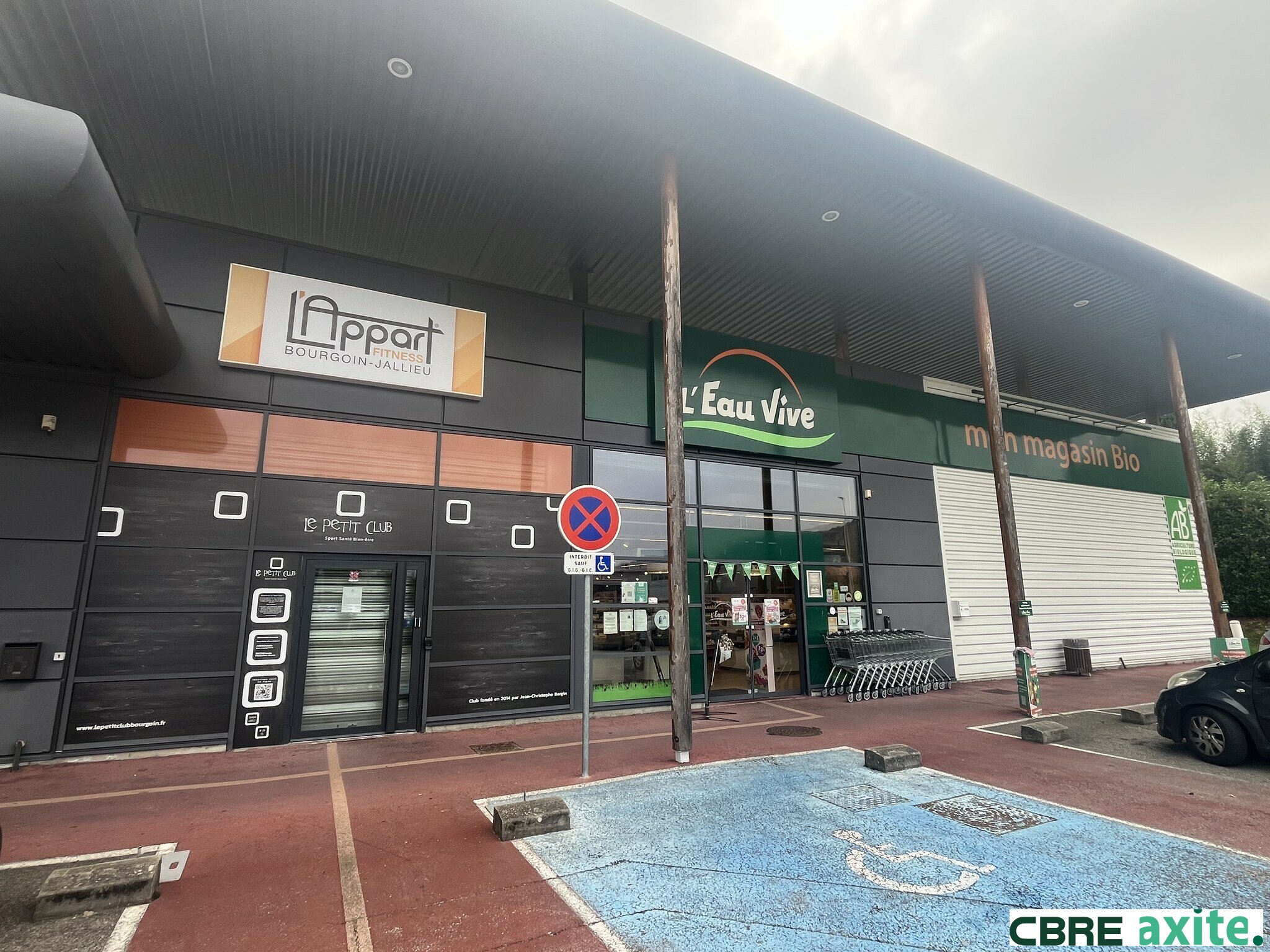 CBRE AXITE BOURGOIN LOCATION-LOCAL COMMERCIAL-BOURGOIN_JALLIEU-38