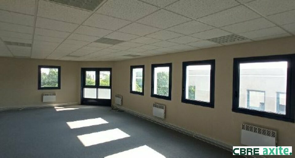 CBRE AXITE BOURGOIN VENTE-BUREAUX-SAINT_QUENTIN_FALLAVIER-38