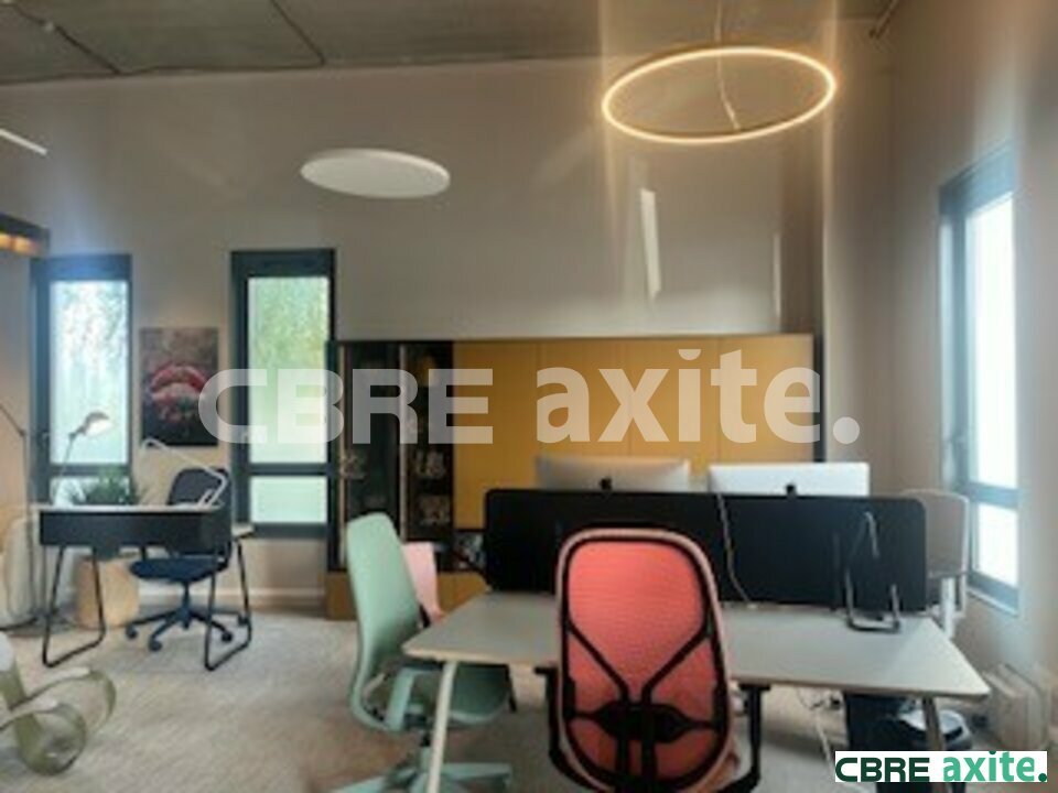 CBRE AXITE BOURGOIN LOCATION-BUREAUX-VAULX_MILIEU-38