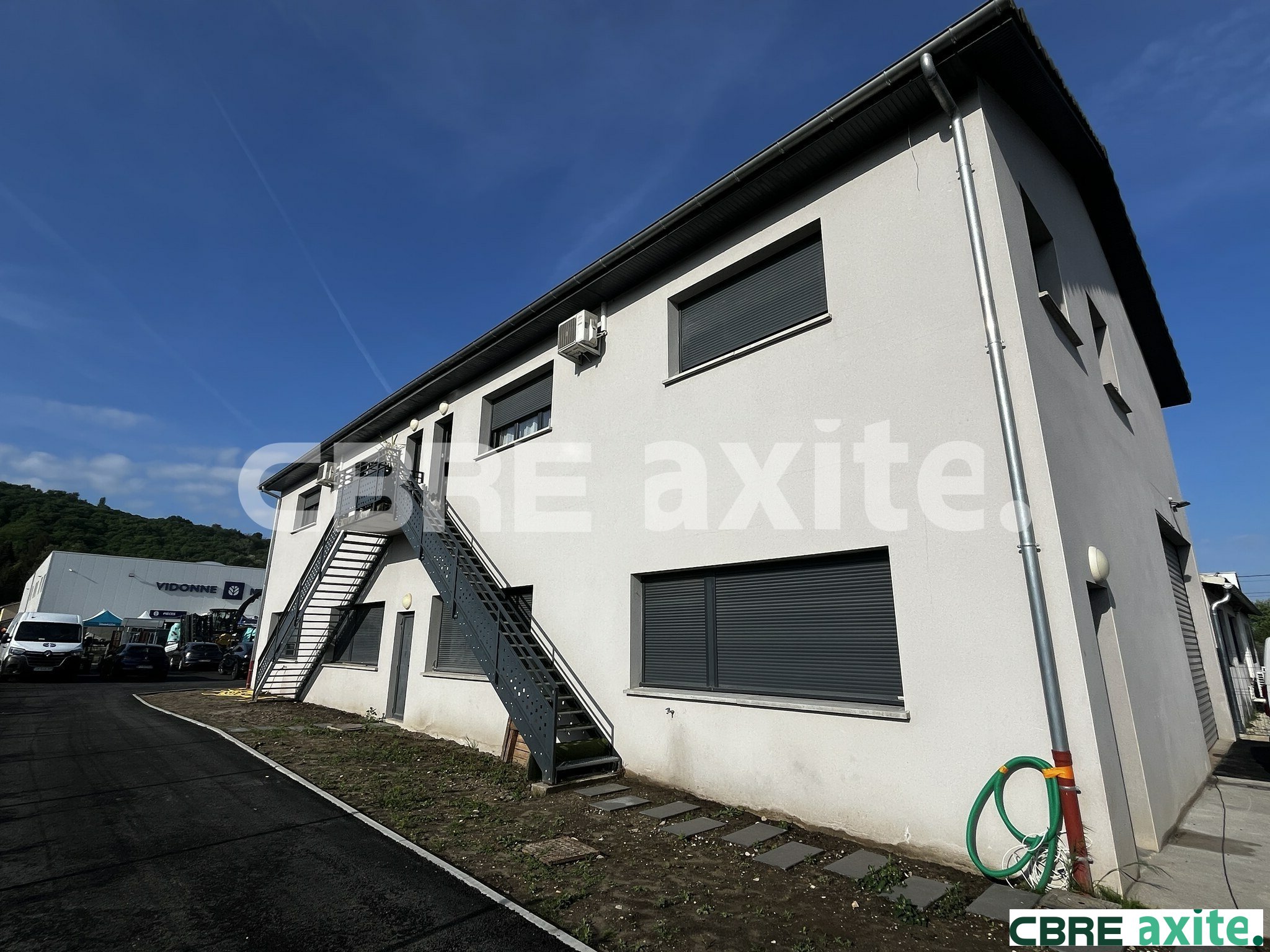 CBRE AXITE BOURGOIN LOCATION-LOCAL D'ACTIVITE-SALAGNON-38