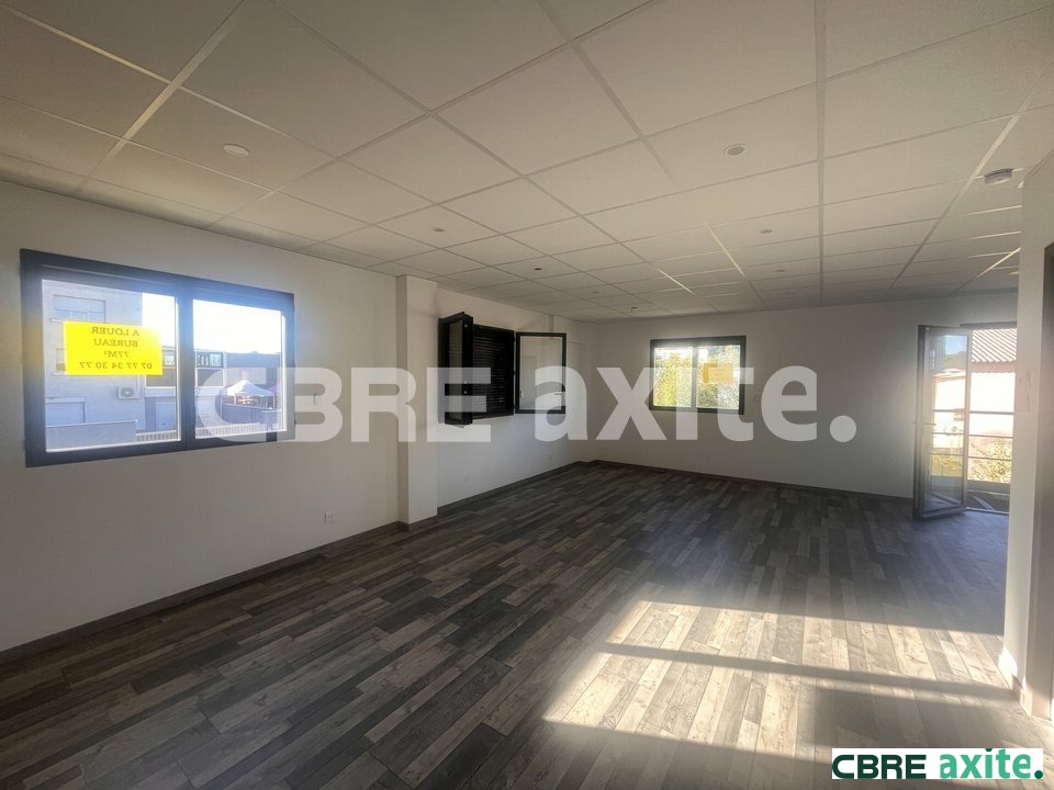 CBRE AXITE BOURGOIN LOCATION-BUREAUX-HEYRIEUX-38