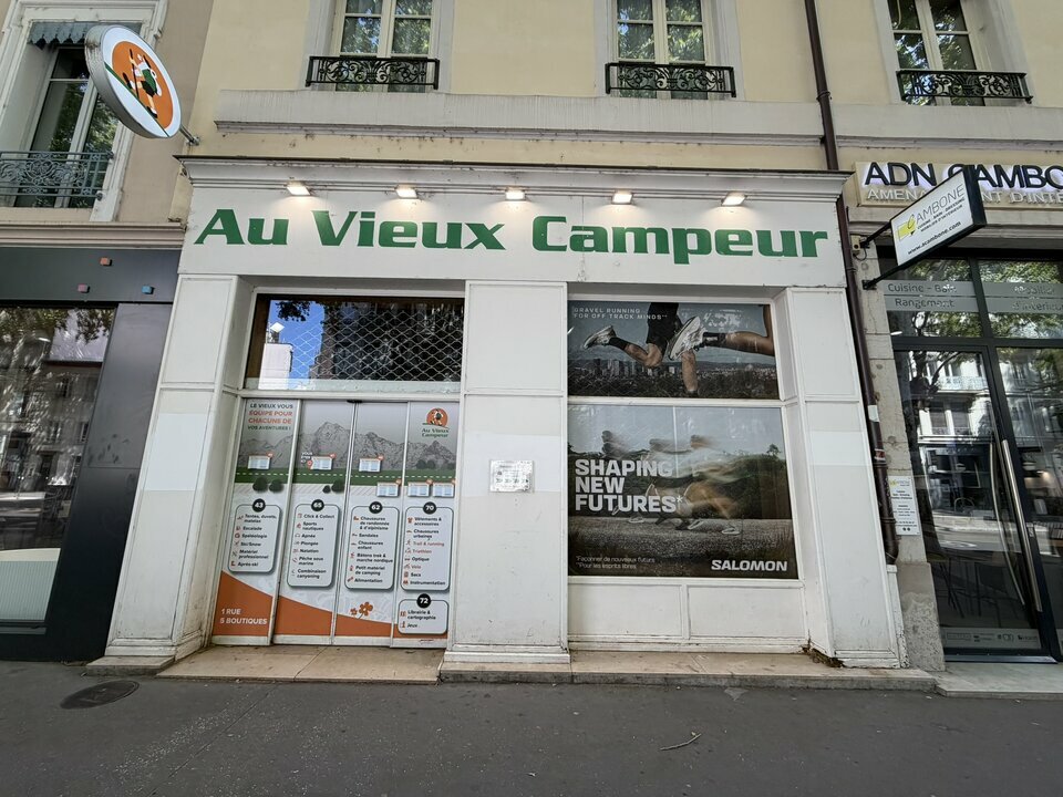 VALORIS REAL ESTATE LOCATION-LOCAL COMMERCIAL-LYON_3-69