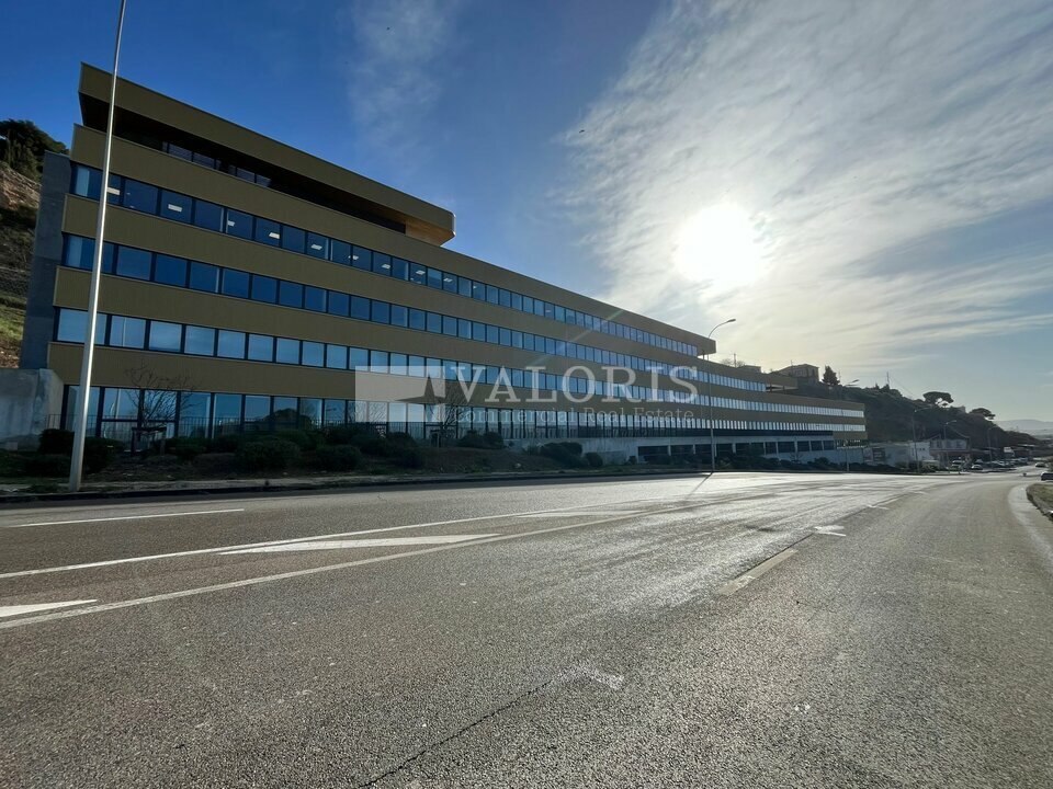 VALORIS REAL ESTATE LOCATION-BUREAUX-MARSEILLE-13