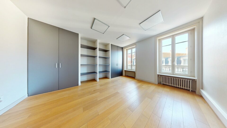 VALORIS REAL ESTATE LOCATION-BUREAUX-LYON_2-69