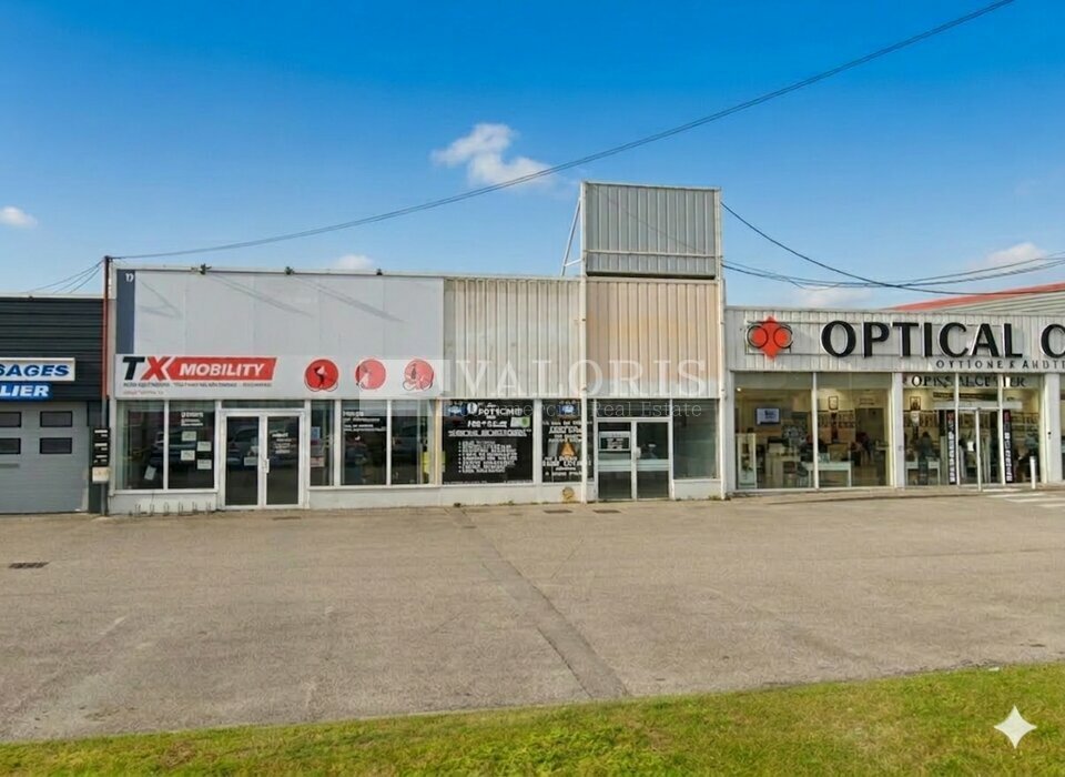 VALORIS REAL ESTATE LOCATION-LOCAL COMMERCIAL-SAINT_BONNET_DE_MURE-69
