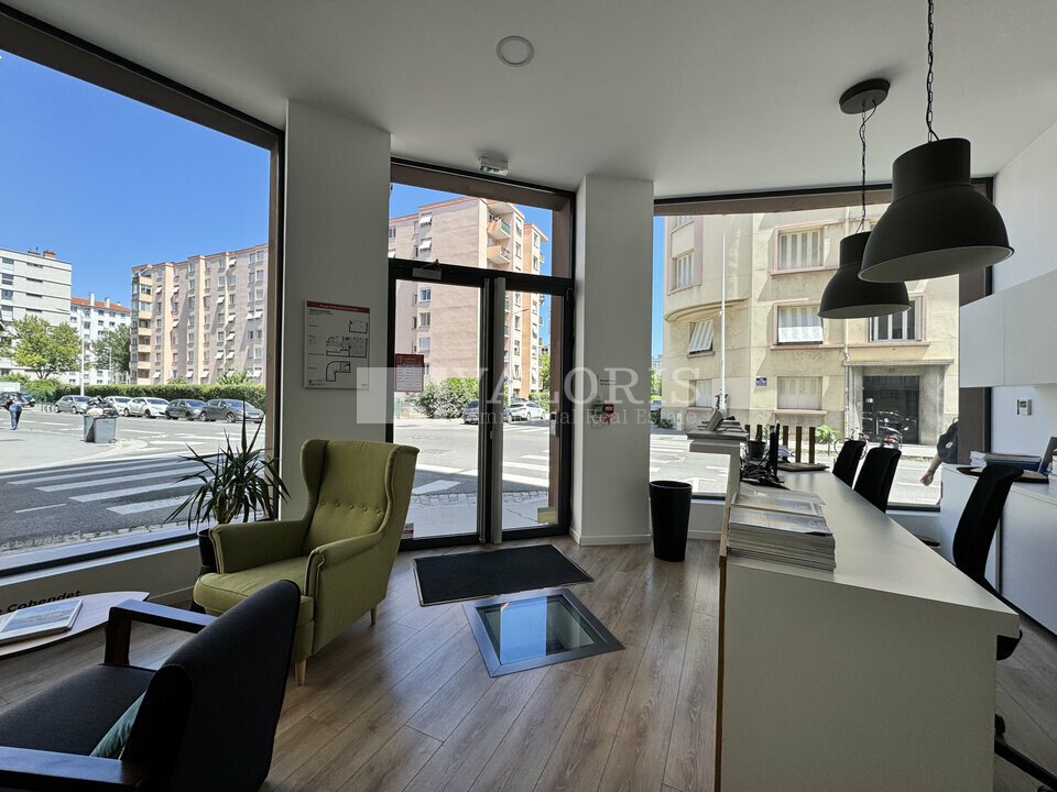 VALORIS REAL ESTATE LOCATION-BUREAUX-LYON_3-69