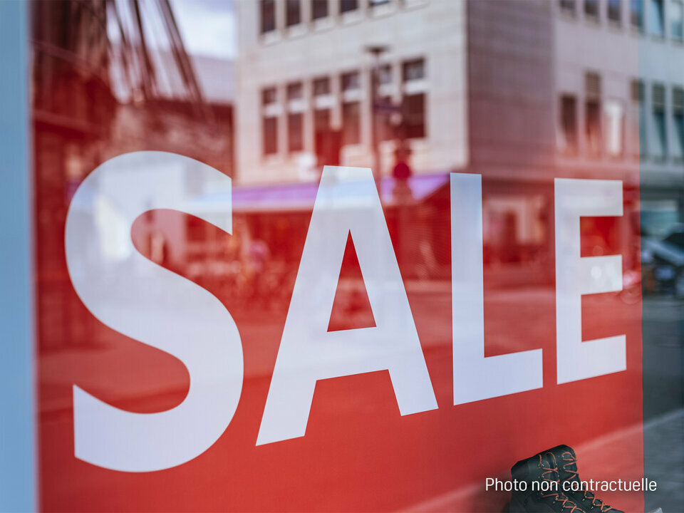 VALORIS REAL ESTATE CESSION-LOCAL COMMERCIAL-LYON_8-69
