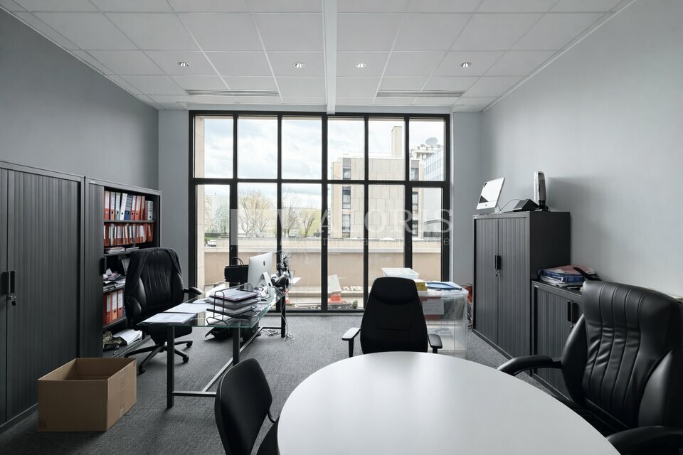 VALORIS REAL ESTATE LOCATION-BUREAUX-LYON_3-69