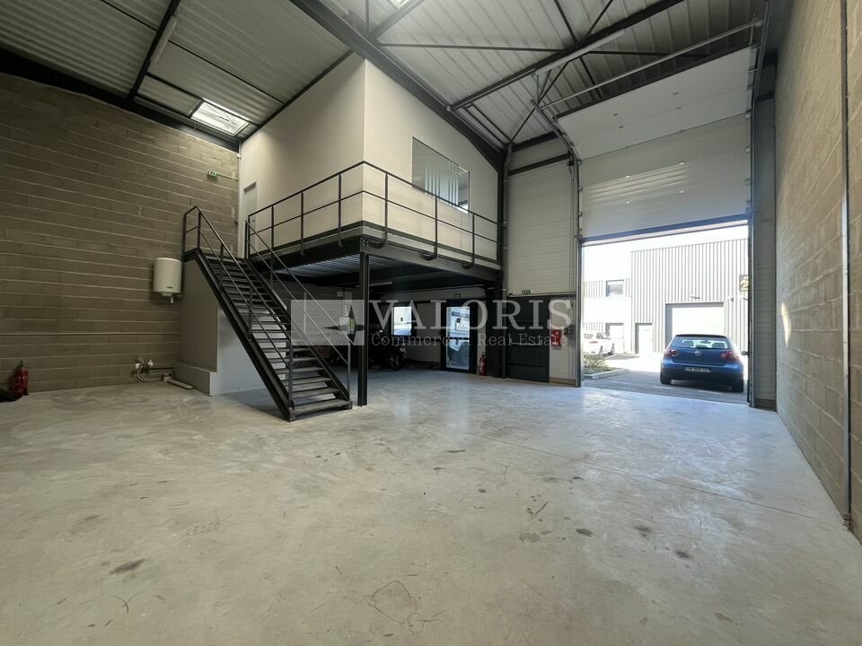 VALORIS REAL ESTATE VENTE-LOCAL D'ACTIVITE-GENAY-69